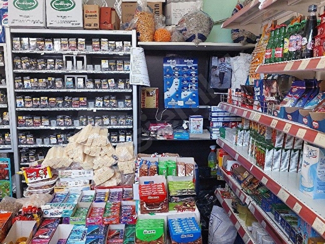 BURSA GÜRSU ZAFER CAMİ KARŞISI SATILIK 50 M2 DÜKKAN.