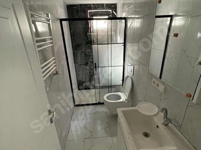 CUMHURİYET MAH. LIBADIYE YAKINI KİRALIK 2+1 DAİRE - Görsel 8