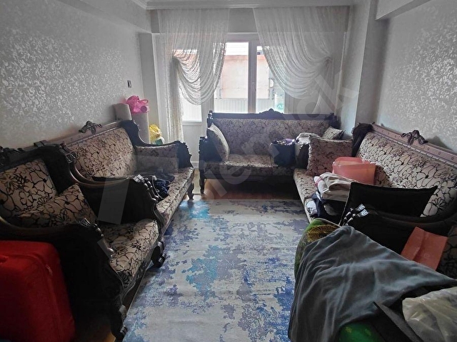 Uluönder Caddesi Arakat 4+1 Doğalgazlı Bakımlı Aydınlık Daire - Görsel 5