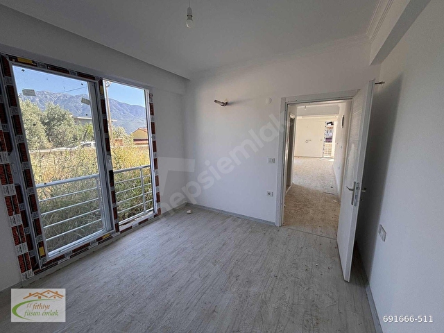 FÜSUN EMLAKTAN GİRİŞ KAT YENİ 2+1 DAİRE EŞYASIZ KİRALIKTIR - Görsel 14
