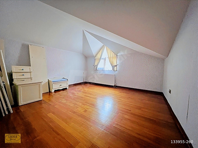 Laika Emlaktan Sitede Müstakil 950 m² 9+2 Boş Villa - Görsel 20