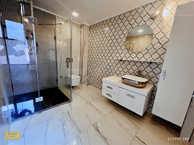 Laika Emlaktan Sitede Müstakil 950 m² 9+2 Boş Villa - Görsel 18