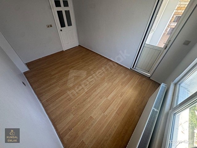 KUMSALDAN İKİZÇAYDA ASANSÖRLÜ AYRI MUTFAKLI_3+1_GENİŞ DAİRE! - Görsel 15
