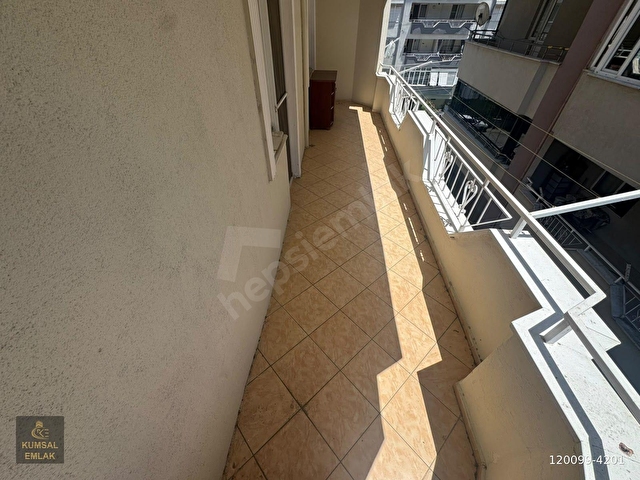 KUMSALDAN İKİZÇAYDA ASANSÖRLÜ AYRI MUTFAKLI_3+1_GENİŞ DAİRE! - Görsel 24