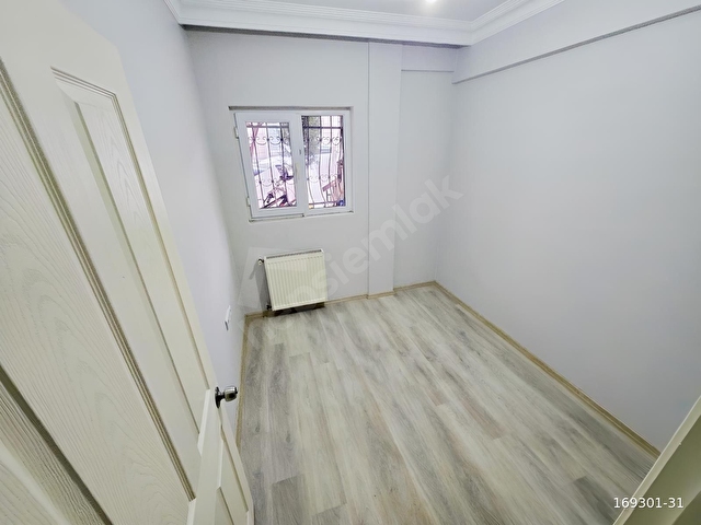 ÇEKMEKÖY MERKEZ MAHde 3+1 100m2 BAHÇE KATI KİRALIK - Görsel 16