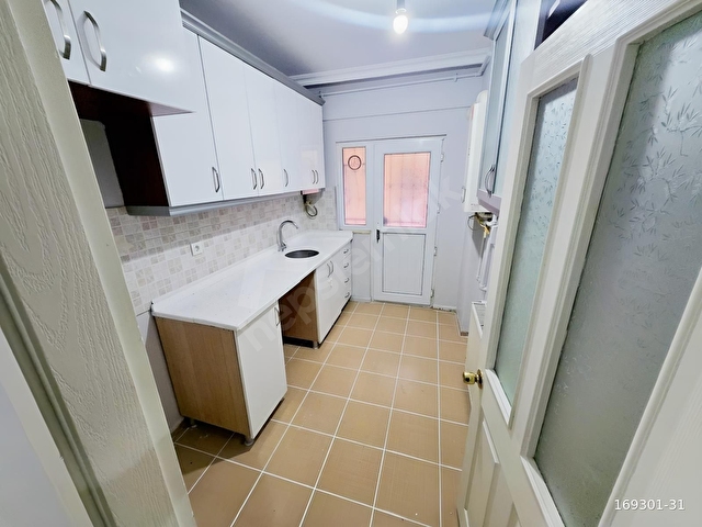 ÇEKMEKÖY MERKEZ MAHde 3+1 100m2 BAHÇE KATI KİRALIK - Görsel 5