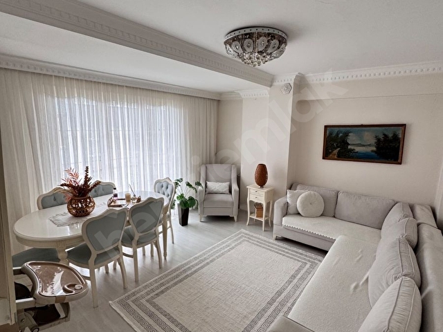ÖZ NOVADAN İKİ AİLE UYGUN CADDE YANI ULAŞIM KOLAY AYRI GİRİŞ 4+1 190M² DUBLEKS - Görsel 3