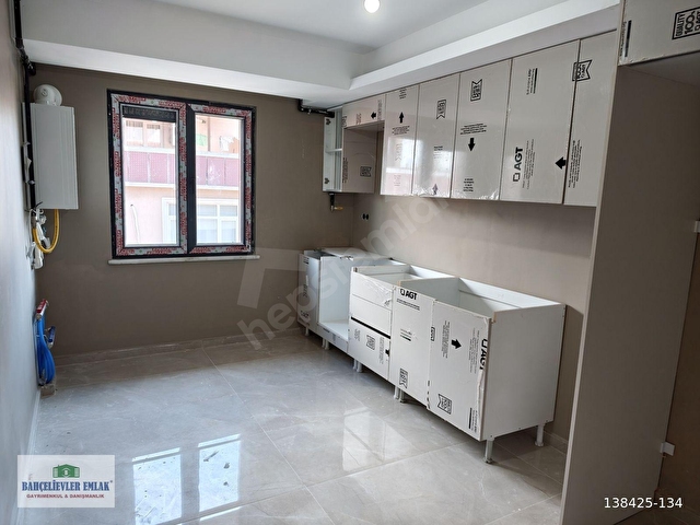 BAHÇELİEVLER BASIN SİTESİ OTOPARKLI SATILIK SIFIR LÜKS 3+1 DAİRE - Görsel 19