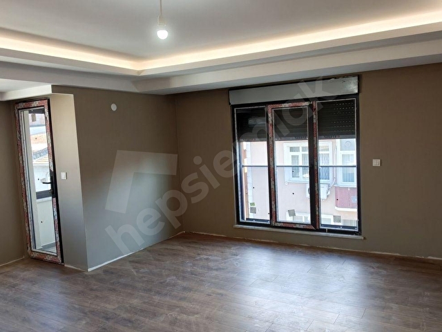 BAHÇELİEVLER BASIN SİTESİ OTOPARKLI SATILIK SIFIR LÜKS 3+1 DAİRE - Görsel 12