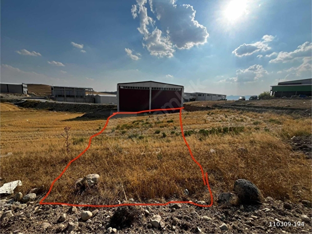 SARAYDA SATILIK 890m2 HARFİYATSIZ ARSA - Görsel 8