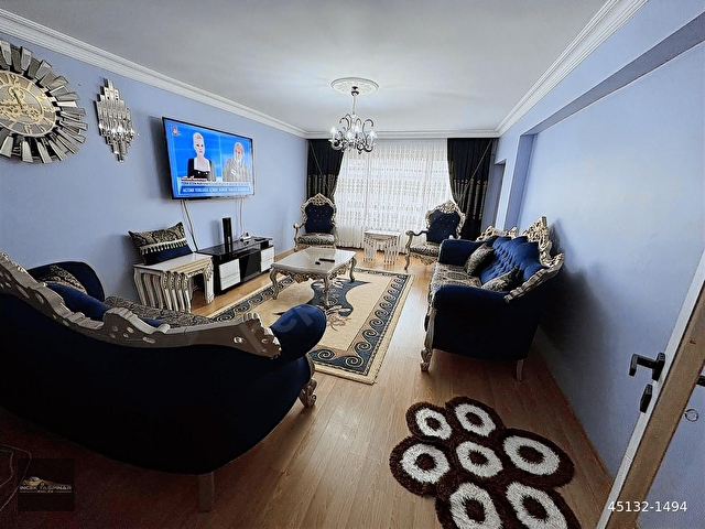 İNCEK TAŞPINAR EMLAKTAN 3+1 AYRI MUTFAKLI 130M2 SATILIK DAİRE - Görsel 2