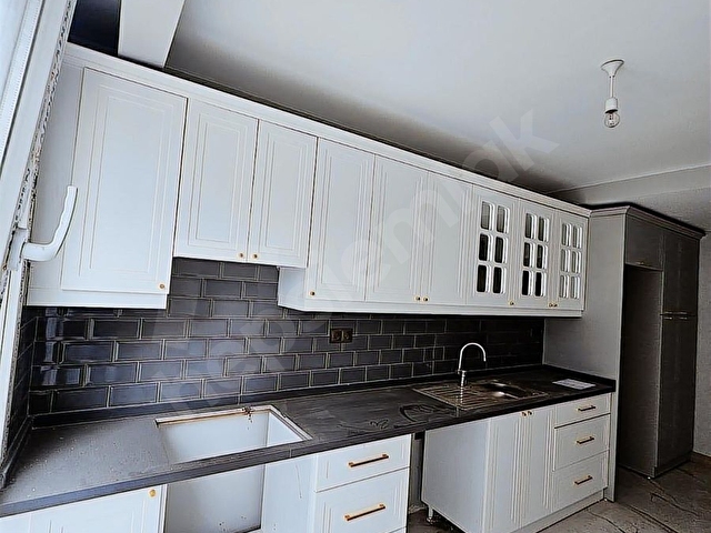 MERKEZİ KONUMDA 4+1 SATILIK DAİRE