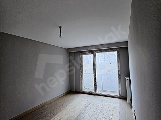 MERKEZİ KONUMDA 4+1 SATILIK DAİRE - Görsel 18