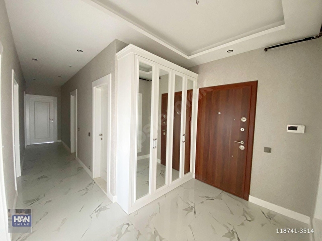 HAN EMLAKTAN MERKEZİN LÜX PROJESİNDE SATILIK 4+1 DAİRE - Görsel 11