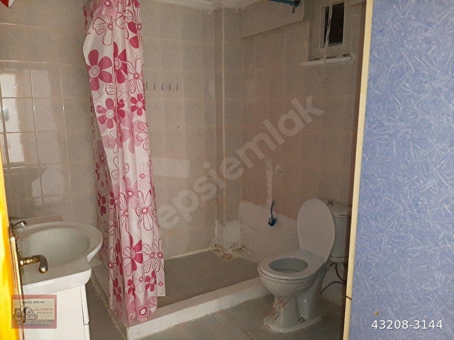 BALIKESİR ADNANMENDERES MAH. ŞOK MARKET YANINDA 3+1 120 M² ARAKAT ASANSÖRLÜ SATILIK DAİRE - Görsel 3