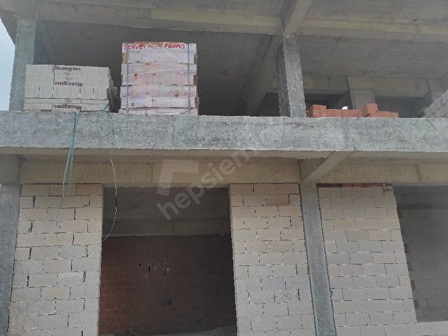 SELÇUK BEY MAHALLESİNDE TAPU,İSKAN AYRİ 2 DAİRELİ BAHÇELİ EV 12040593