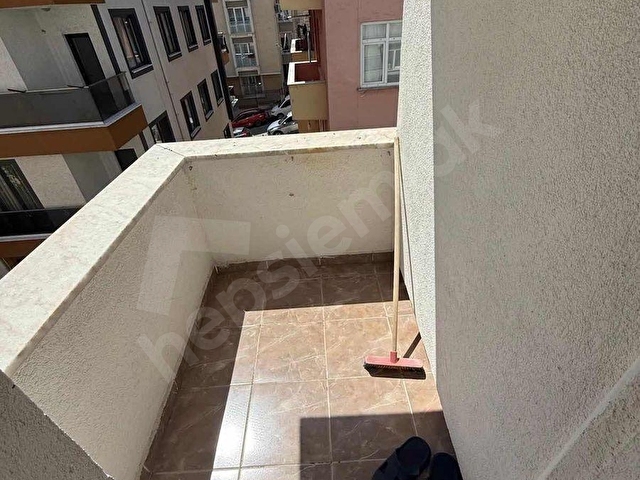 FIRSAT! ÇAKMAKTA ASANSÖRLÜ METROYA 7 DK 3+1 ARA KAT SATILIK - Görsel 11