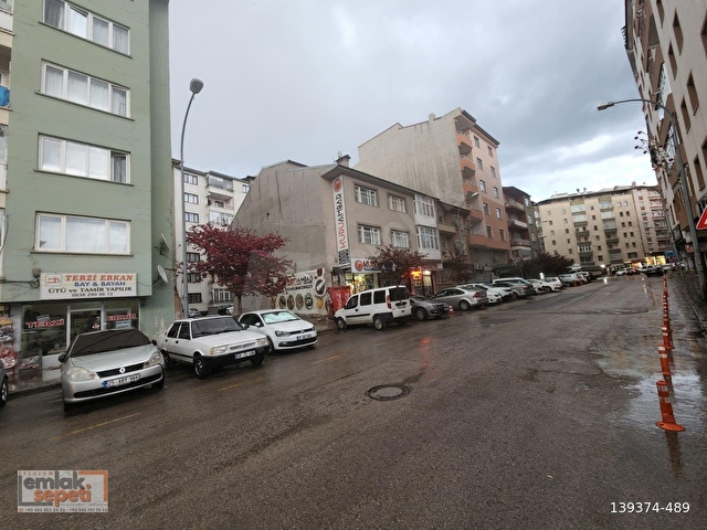 ŞEHİR MERKEZİNDE SATILIK İŞ YERİ