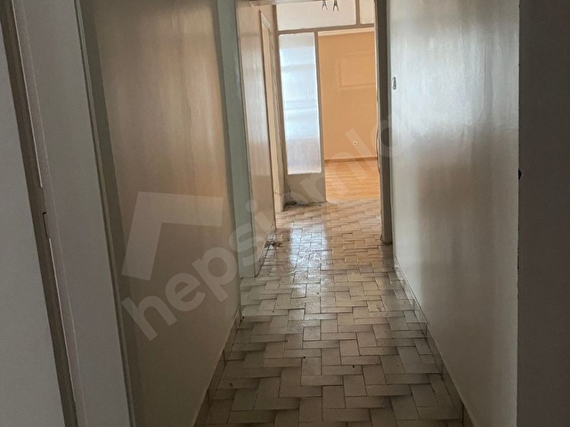 KIZILAYIN EN MERKEZİ YERLERİNDEN MEŞRUTİYET CADDESİNDE,3 CEPHELİ,BOŞ,165 M2,ASANSÖRLÜ ,3.KAT,4+1 - Görsel 16