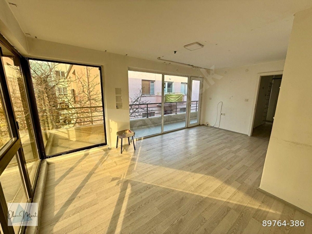 KIZILAY KARANFİL SOKAKTA 2+1 GENÇ BİNA KOMBİLİ