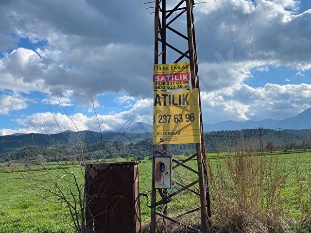 DİLEK EMLAKTAN TİRE-ÖDEMİŞ YOLU ÜZERİ SATILIK TARIM ARAZİSİ - Görsel 2