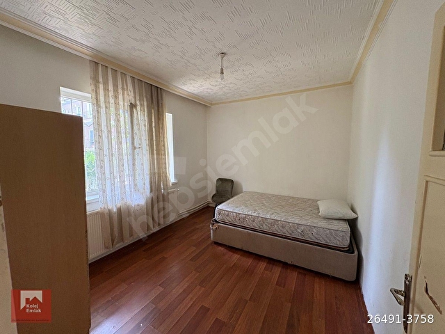 AZAK SOKAKTA MOBİLYALI EŞYALI 2+1 KOMBİLİ DAİRE - Görsel 4