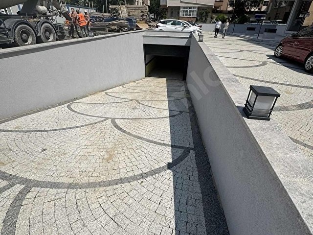 BAKIRKÖY ZUHURATBABA İNCİRLİ CADDESİ ÜZERİNDE YOLA CEPHE - Görsel 9