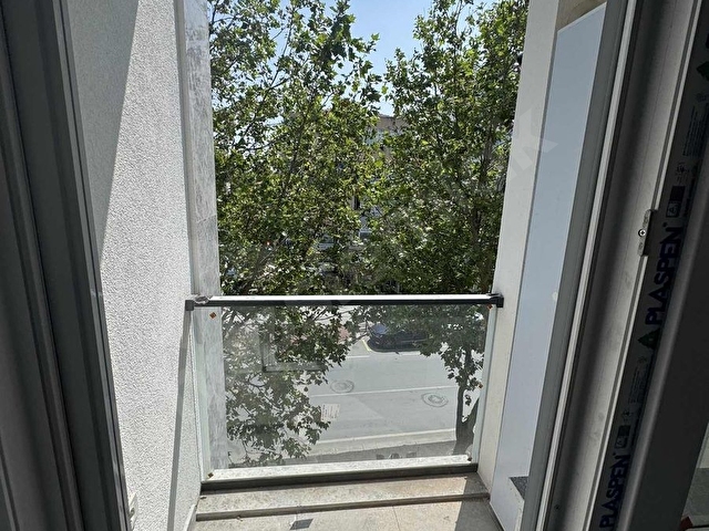 BAKIRKÖY ZUHURATBABA İNCİRLİ CADDESİ ÜZERİNDE YOLA CEPHE - Görsel 24