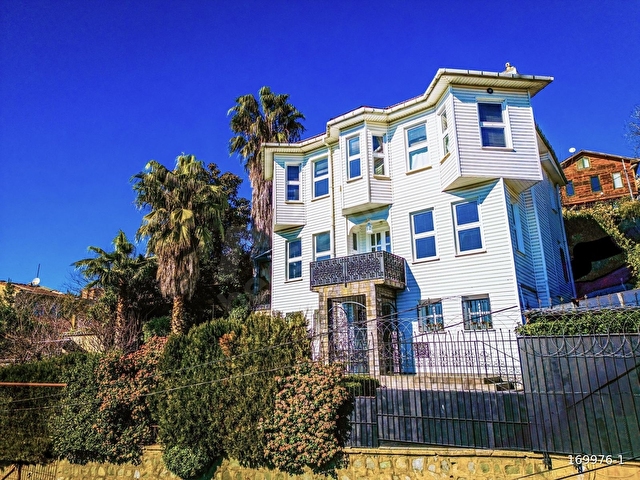 ÇENGELKÖY - HER KATTAN BOĞAZ MANZARALI, 627 m² BAHÇELİ ÖZEL KÖŞK - Görsel 4