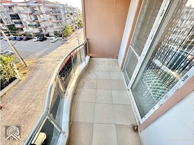 ꧁YETKİLİ AY EMLAKTAN꧂AKÇAYDA DOĞALGAZLI***FULL KREDİLİ***ÖN CEPHE GENİŞ BALKONLU SATILIK 2+1 DAİRE - Görsel 4