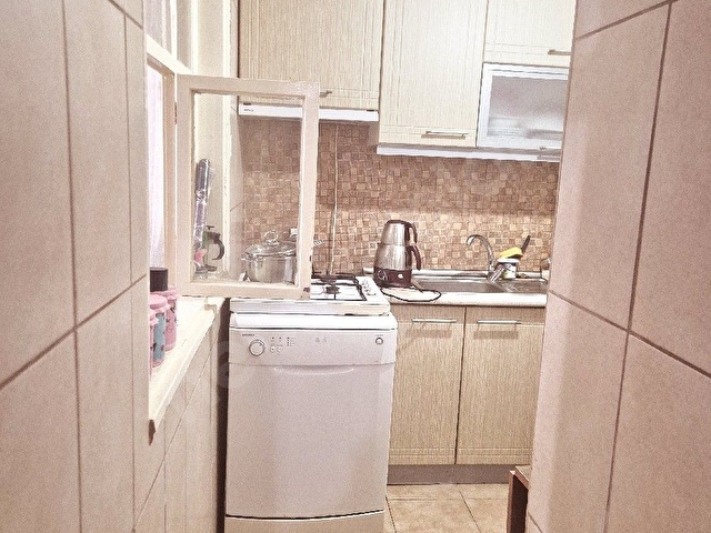 Üçyol metrosuna 200 metre mesafede full eşyalı kiralık daire - Görsel 9