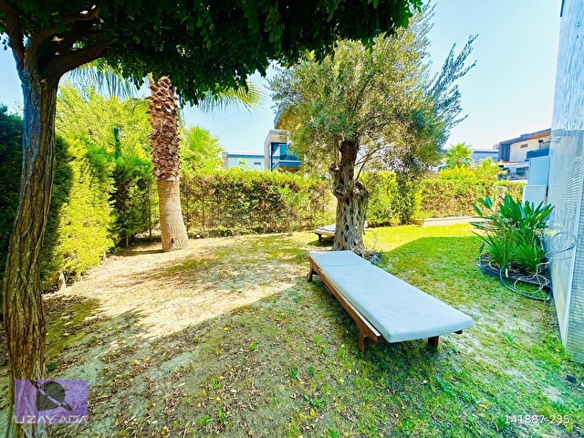 Kadınlardeniz Mah. Özel havuzlu Tek Müstakil 4+1 Villa SATILIK - Görsel 21
