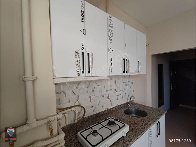 RE/MAX MODDAN Y.EMRE DEVLET HASTANESİ YAKINI KİRALIK 1+1 DAİRE - Görsel 13