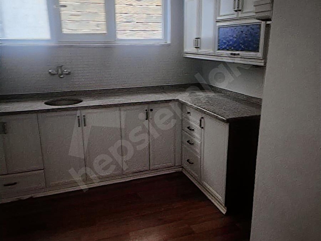 DEĞİRMENÖNÜ/ÇAYBAŞI CADDESİNDE ASANSÖRLÜ ARAKAT DAİRE KİRALIK - Görsel 15