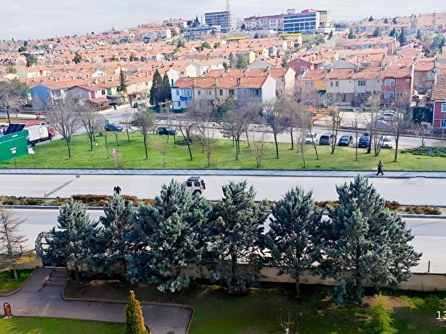 Kardelen Mahallesinde Yapılı Ebeveyn Banyolu 3+1 Satılık Daire - Görsel 25