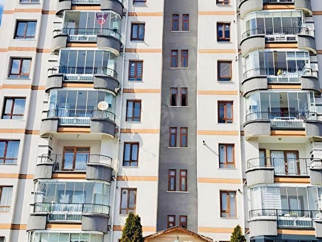 Kardelen Mahallesinde Yapılı Ebeveyn Banyolu 3+1 Satılık Daire - Görsel 7
