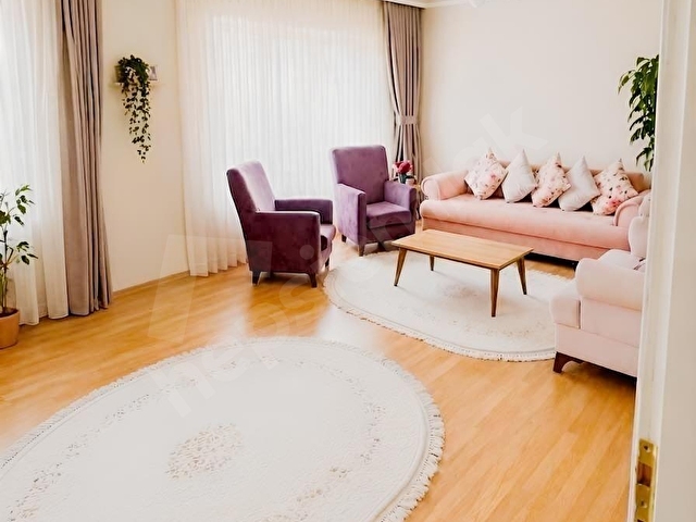 Kardelen Mahallesinde Yapılı Ebeveyn Banyolu 3+1 Satılık Daire - Görsel 18