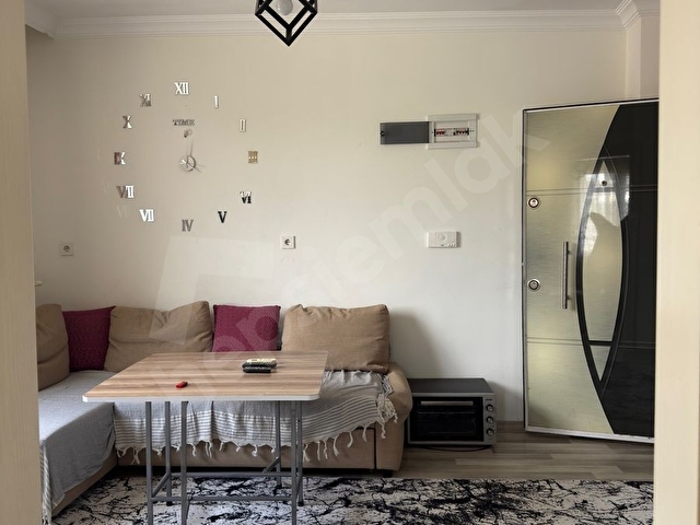 AYDIN MAZİLLİ İSABEYLİ MAHALLESİNDE ARAKAT EŞYALI KİRALIK DAİRE - Görsel 2