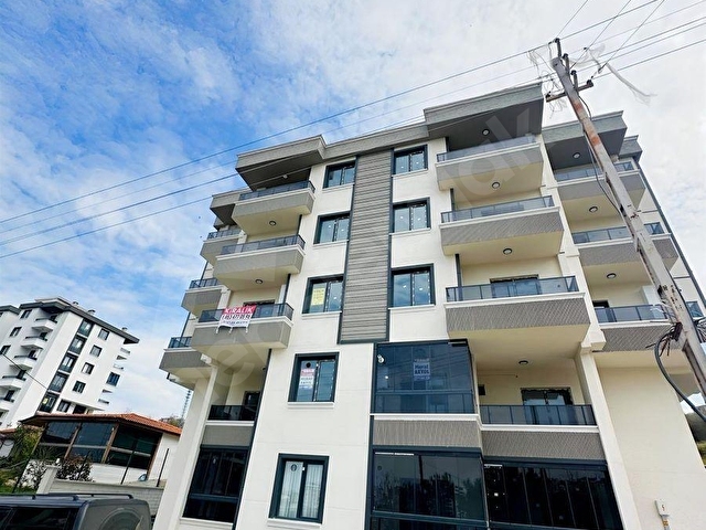19 Mayıs Bulvar Yoluna Yürüme Mesafesinde Lux Satılık 1+1 Daire