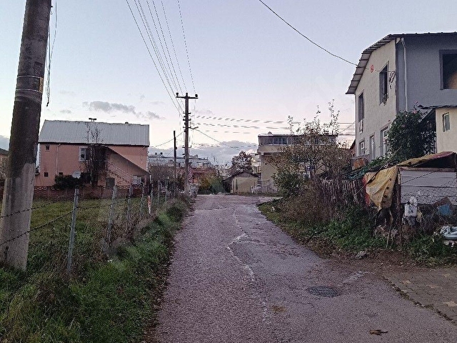 Kartepe Sarımeşe de satılık 215,77 M2 villalık arsa - Görsel 20