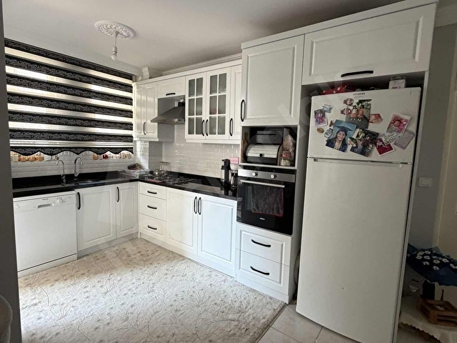 SİDE CENNETLER MAH 2+1 SİTE İÇERİSİNDE BAKIMLI SATILIK DAİRE