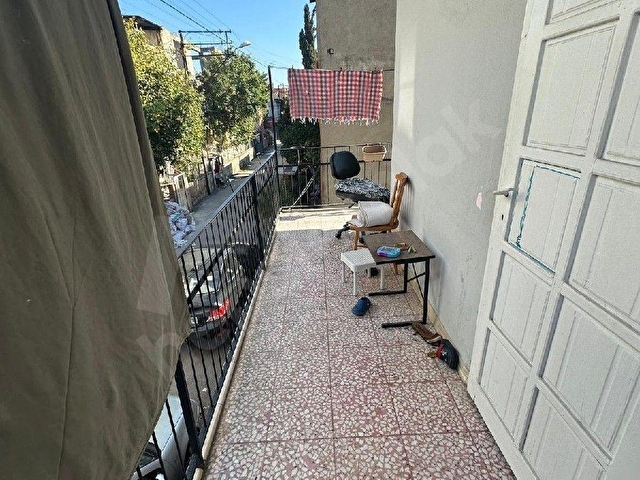 DEMETEVLER MAHALLESİ MÜSTAKİL 3 KATLI BİNADA 4 ADET SATILIK DAİRE