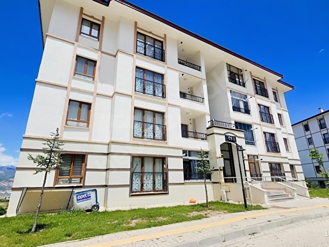 SUŞEHRİ YENİ ETAP TOKİ 3+1 SATILIK DAİRE 120 M2 - Görsel 3