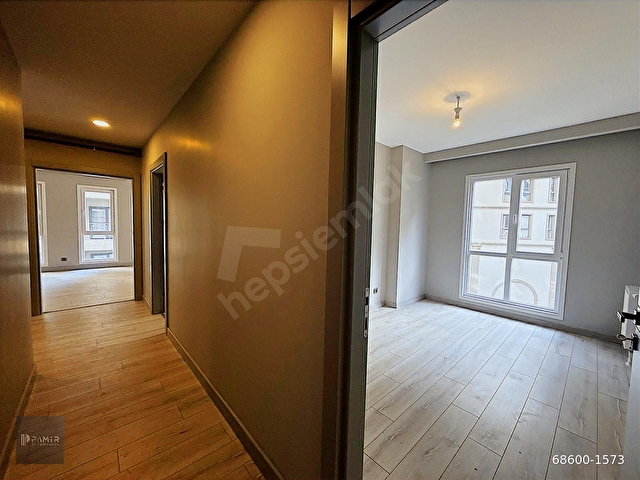 MEYDAN ARDIÇLI AİLE YAŞAMINA UYGUN 3.5+1 GENİŞ SIFIR LÜX DAİRE - Görsel 17