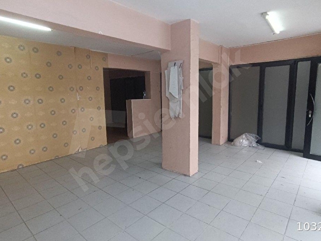 Küçükçekmece Yeşilova da Satılık Köşebaşı Giriş Dükkan - Görsel 18