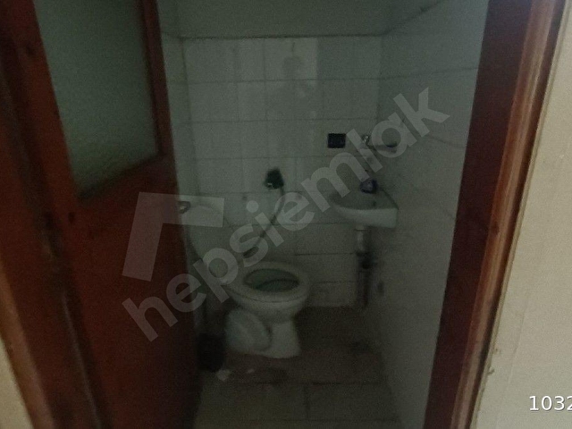 Küçükçekmece Yeşilova da Satılık Köşebaşı Giriş Dükkan - Görsel 23