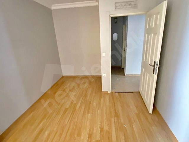 METROBÜSE YÜRÜME MESAFESİ 2+1 ÇİFT BALKONLU 1.KAT KİRALIK DAİRE - Görsel 10