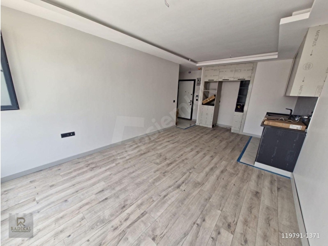 İLKER MAHALLESİ CRYSTAL TOWER VADİ EVLERİNDE 2+1 KİRALIK SUİT DAİRE - Görsel 6