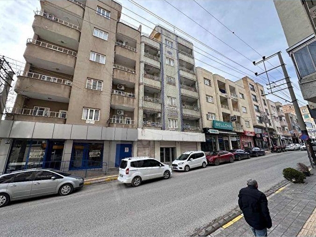 NUSAYBİNİN GÖZDE 320M2 DÜKKANI VE 10 TANE DAİRE LOZAN CADDENDE - Görsel 15