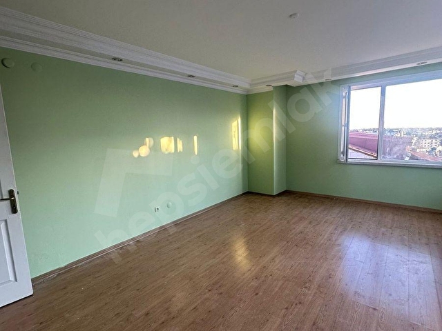 İcadiye Fethipaşa Korusuna Komşu Deniz Manzaralı 2+1 130m²
